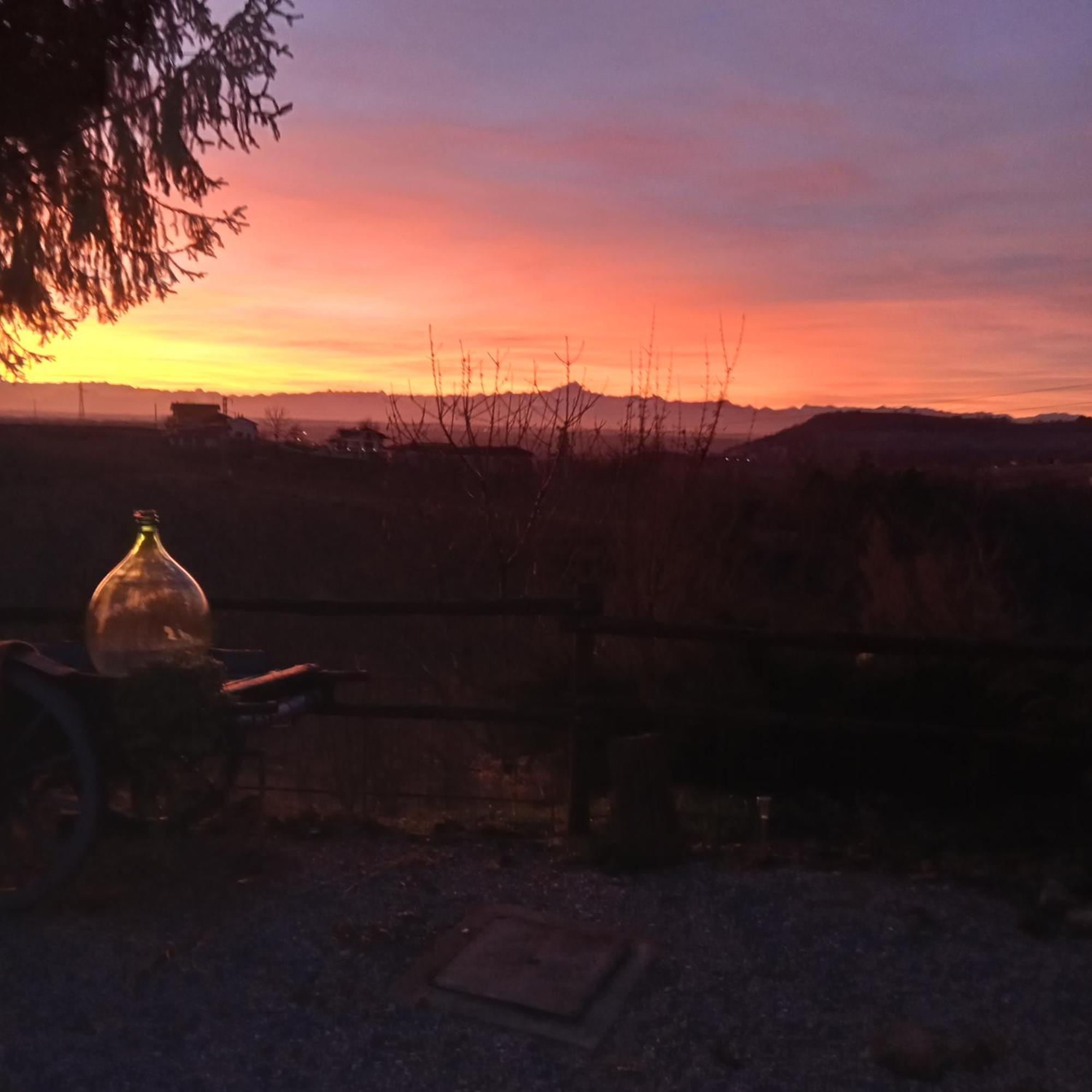 Agriturismo Bric Di Gai Monforte dʼAlba Eksteriør bilde